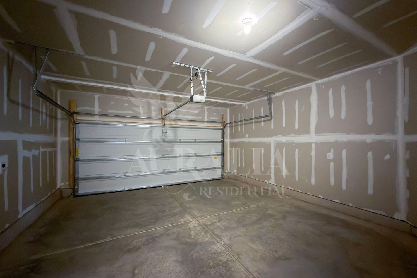 Building Photo - 1036 Red Finch Way