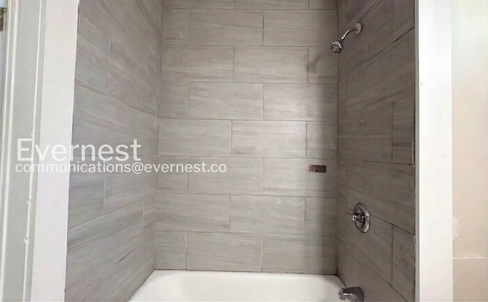 Building Photo - 2120 47th Place Ensley