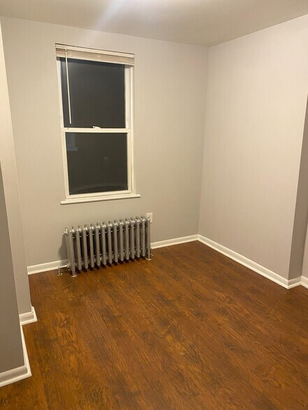 Building Photo - 1635 Lecount St