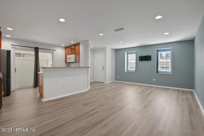 Building Photo - 3408 Biltmore Way