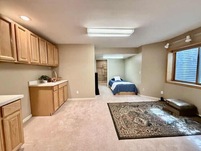 Building Photo - 3805 Brushland Ct