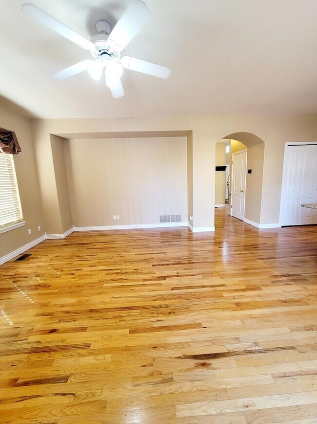 Building Photo - Boastful 3 Bedroom West Side home in gated...