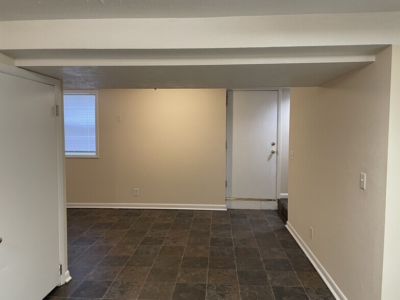 Lower Level - 310 Galvin Rd N