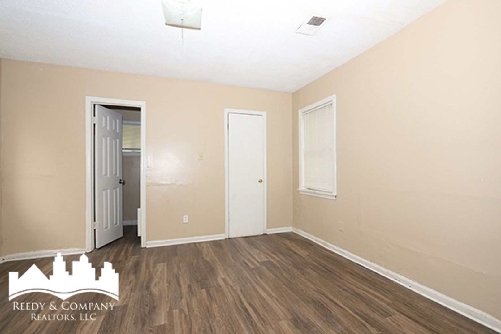 Building Photo - 416 Carbon Cove