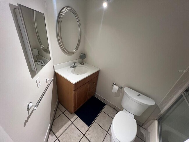 Building Photo - 1515 Pinellas Bayway S