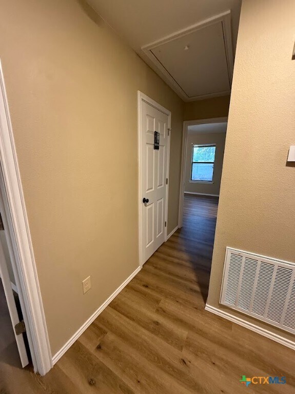 Building Photo - 2100 Farm To Market Rd 2722