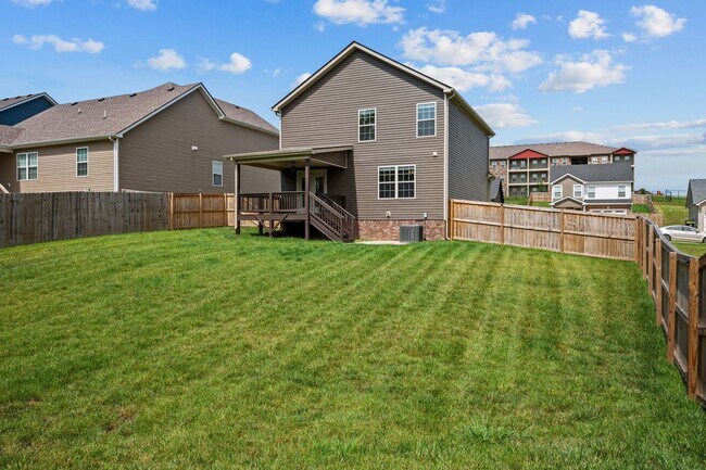Building Photo - Beautiful Open-Concept Home with Covered Deck & Huge Backyard