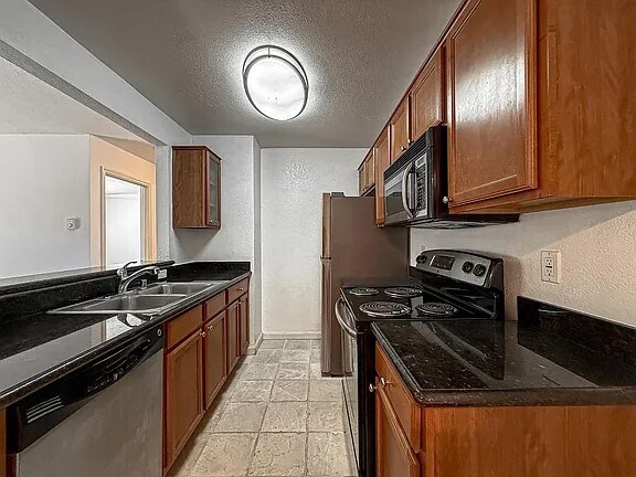 Building Photo - 3388 Red Cedar Ter