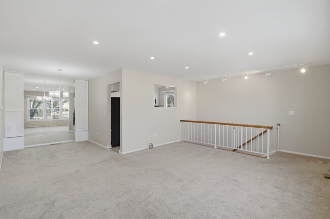 Building Photo - 205 Nantucket Harbor