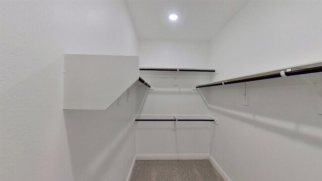 Building Photo - 415 Magellan Rd