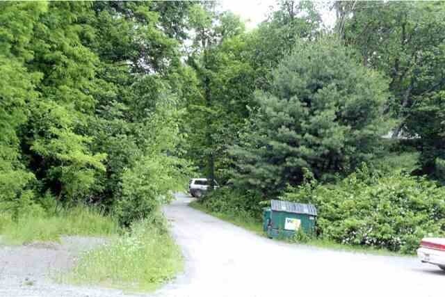 Building Photo - 1610 Glasco Tpke