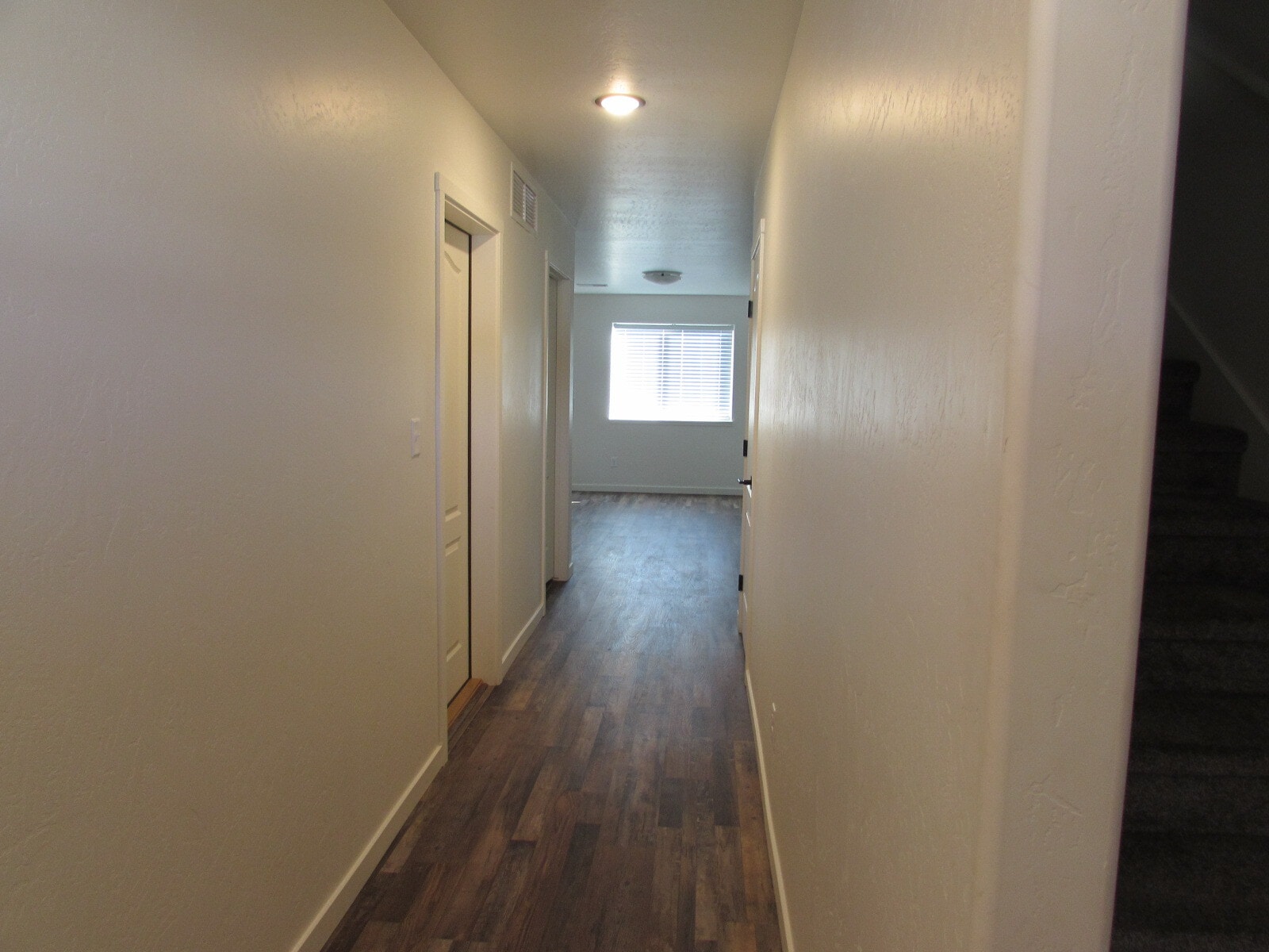 Building Photo - 652 Emma Ln