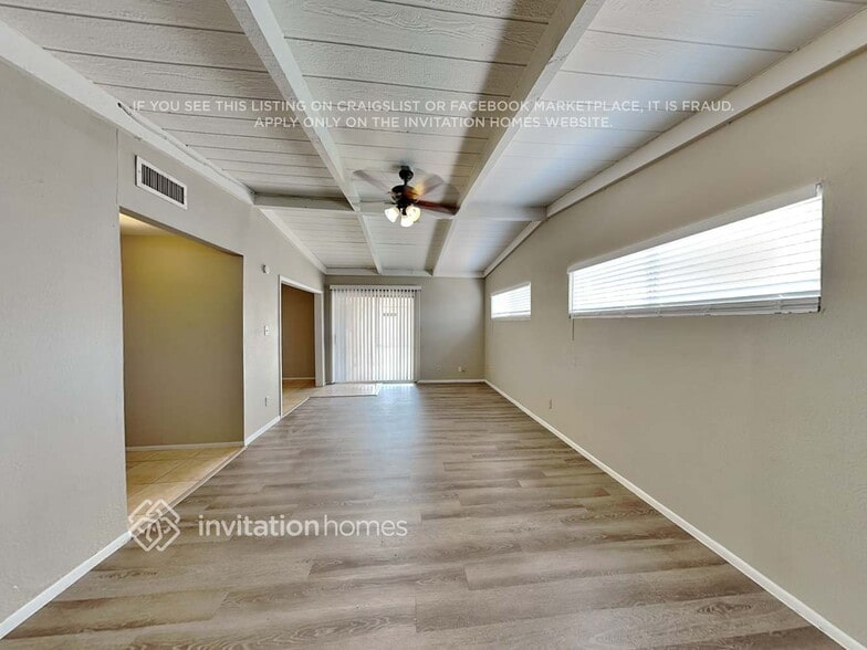 Building Photo - 5909 W Coronado Rd