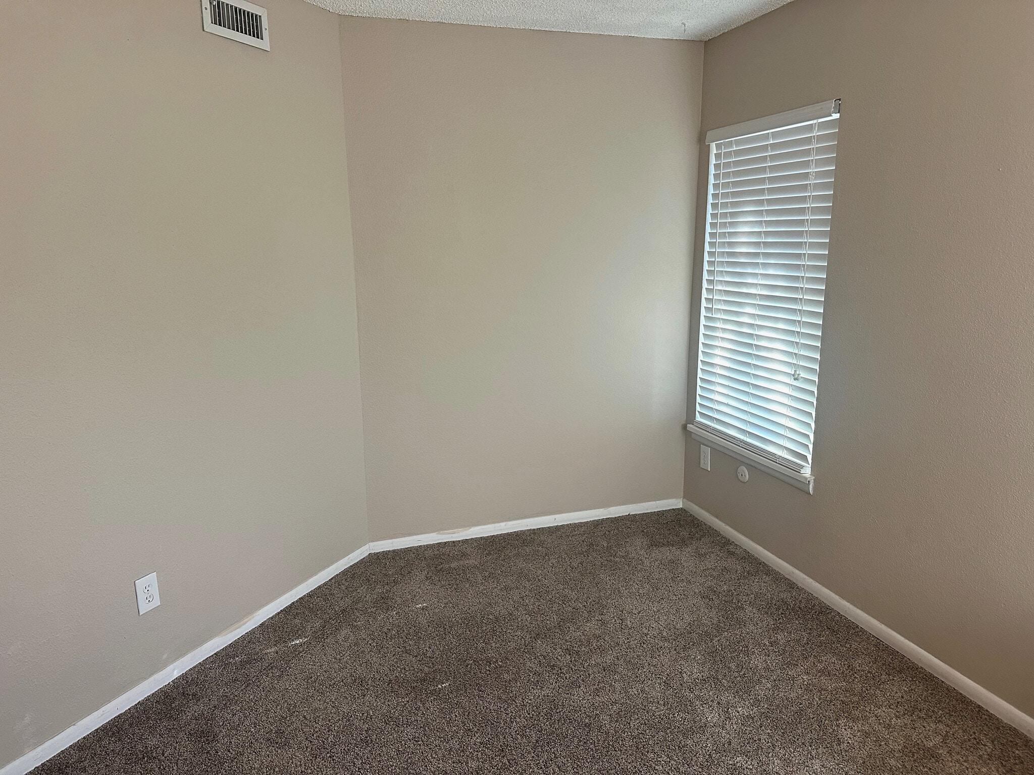 Second Bedroom - 1226 S Monaco Pky