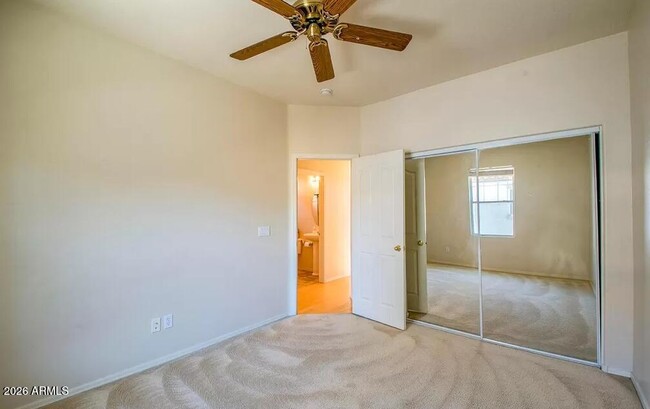 Building Photo - 947 W Wendy Way