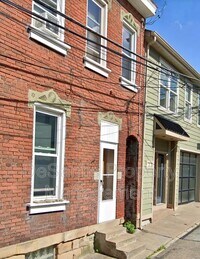 Building Photo - 19 Enon Wy