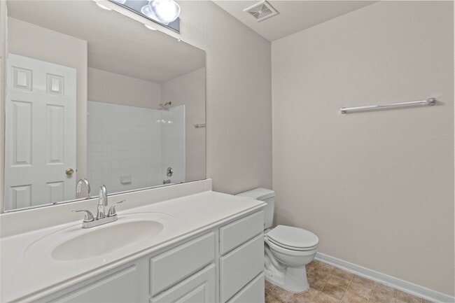 Building Photo - 3202 Dogwood Knoll Trail