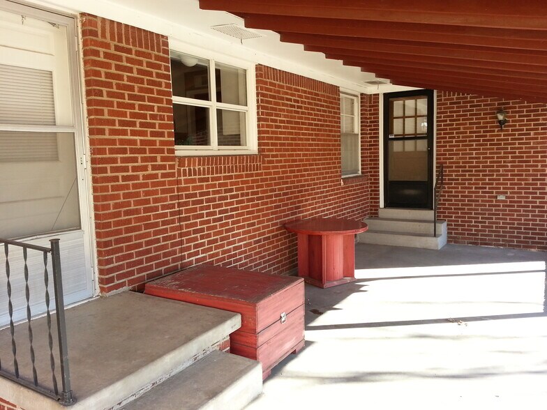 Building Photo - 4334 S Norfolk Ave
