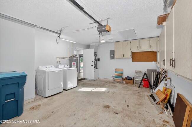 Building Photo - 458 Freeman Rd NW