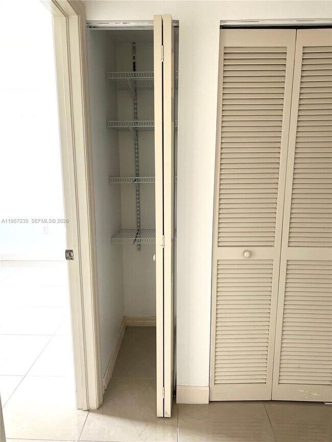 Building Photo - 4242 NW 2nd St