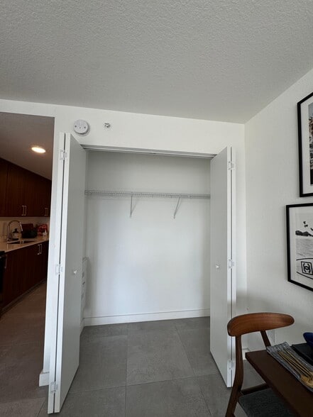 Building Photo - 1161 W 46th St