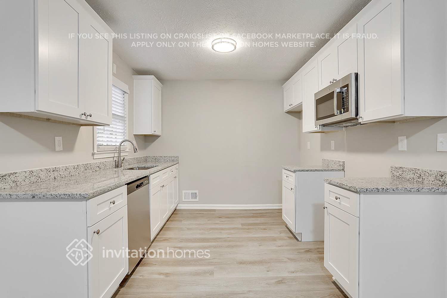 Building Photo - 370 Madeline Cir NW