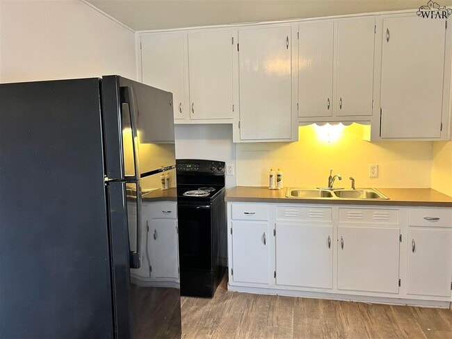 Building Photo - 202 FM 367