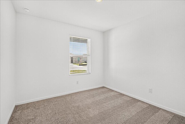 Building Photo - 7909 Thor Dr