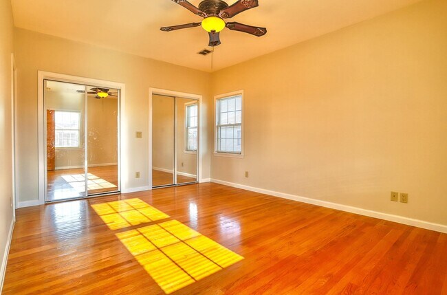 Building Photo - 24 Emerson Ave