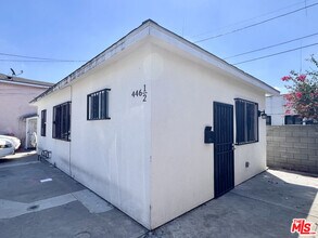 Building Photo - 446 W 88th St