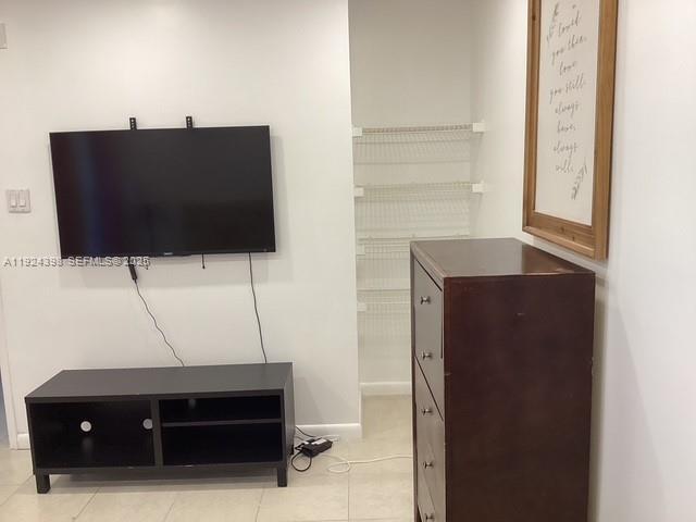 Building Photo - 15330 SW 106th Terrace