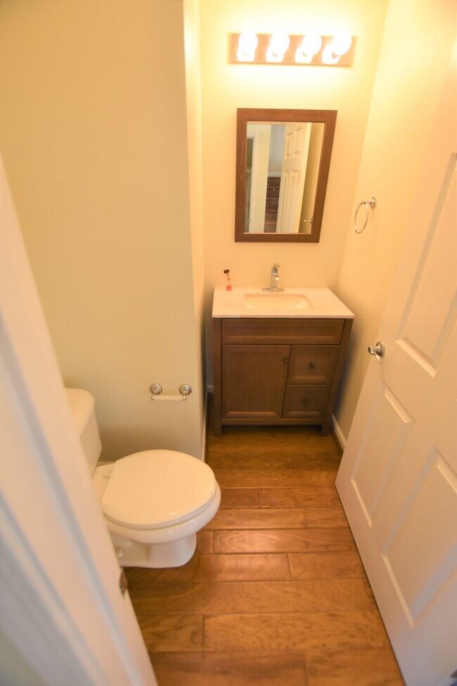 Building Photo - Gorgeous Home in Desirable Los Gatos: Four Bedrooms, Two and One-Half Bathrooms SFR