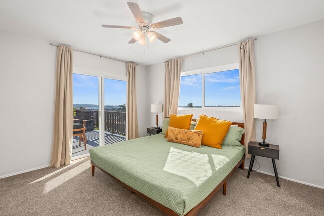 Building Photo - 3640 Princeton Ave