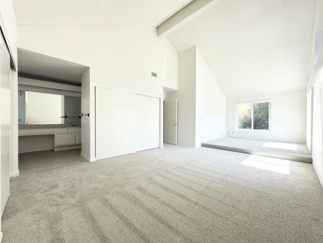 Building Photo - La Costa Charmer w/ Large Yard and Pool!