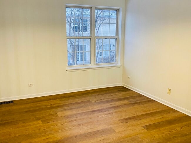 Building Photo - 2745 Borkshire Ln