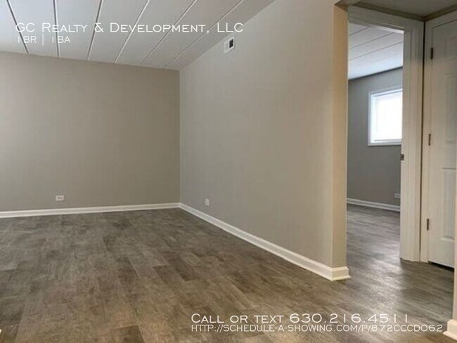 Building Photo - 342 Wilson Ave