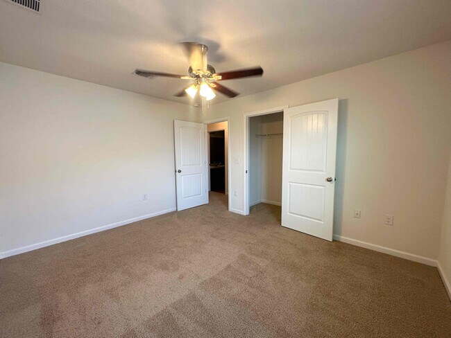 Building Photo - 733 Widgeon Wy