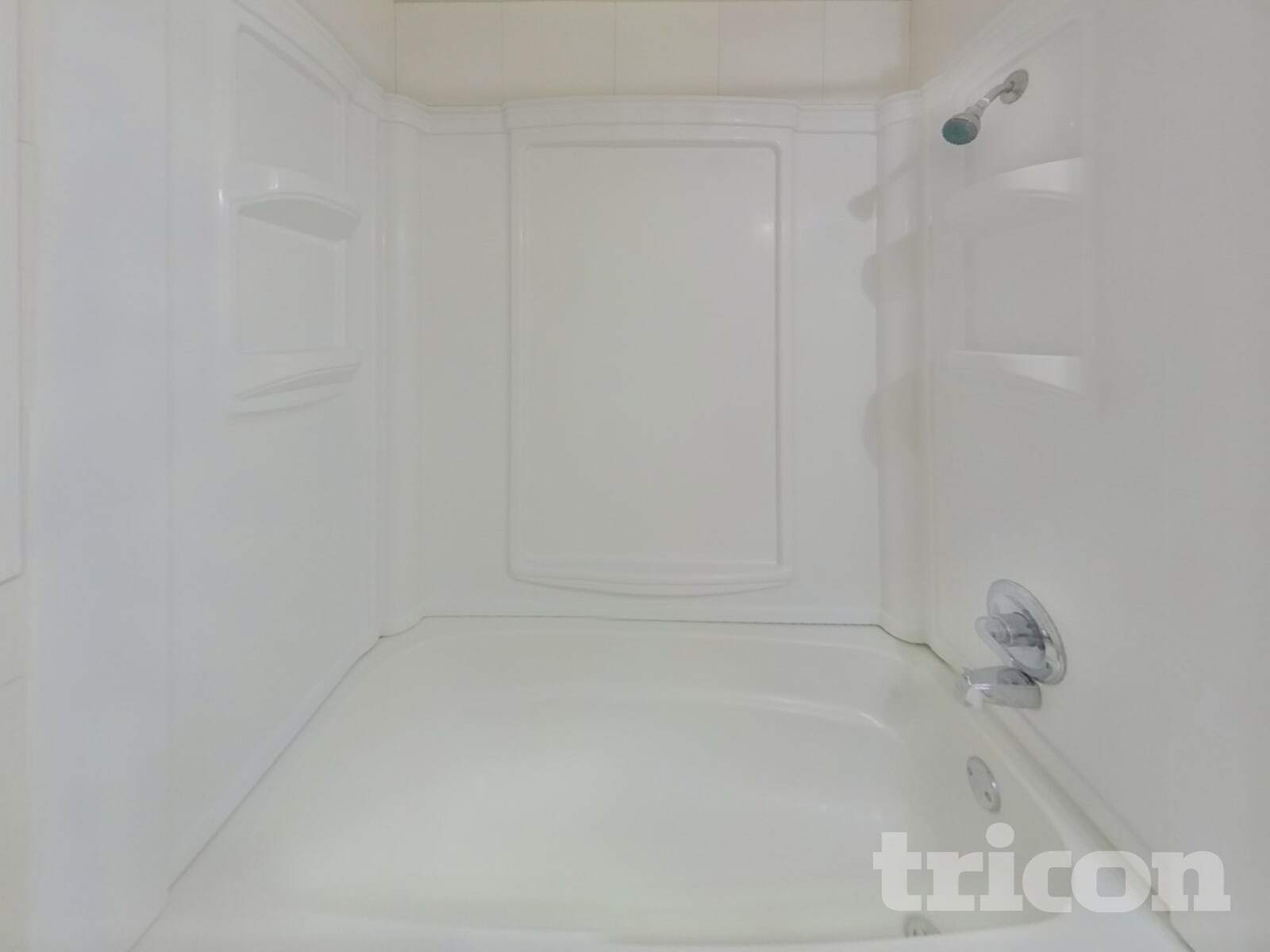 Building Photo - 2020 Magnolia Dr