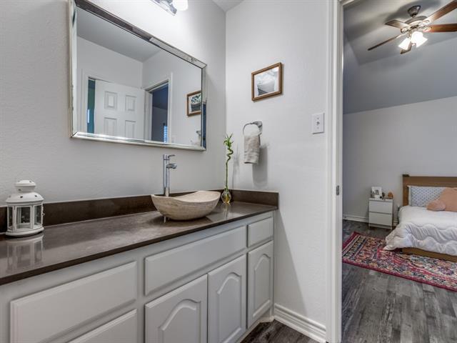 Building Photo - 1835 Polo Heights Dr