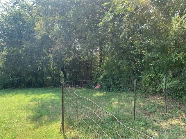 Building Photo - 1602 W Elm St