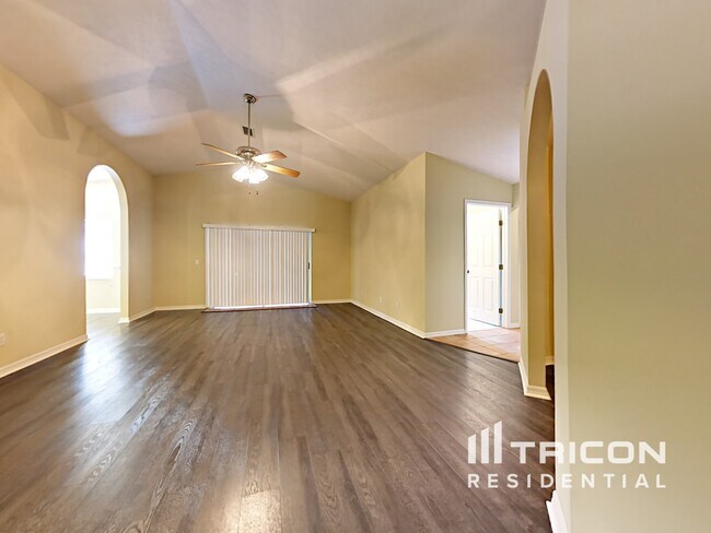 Building Photo - 11302 Andy Dr