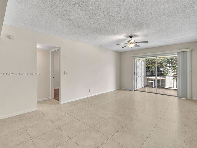 Building Photo - 614 NW 13th St