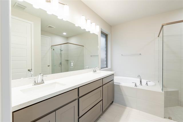 Building Photo - 2707 Fargo Pl