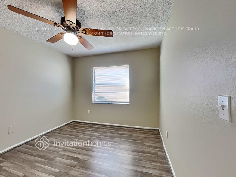 Building Photo - 1056 Bridlewood Way
