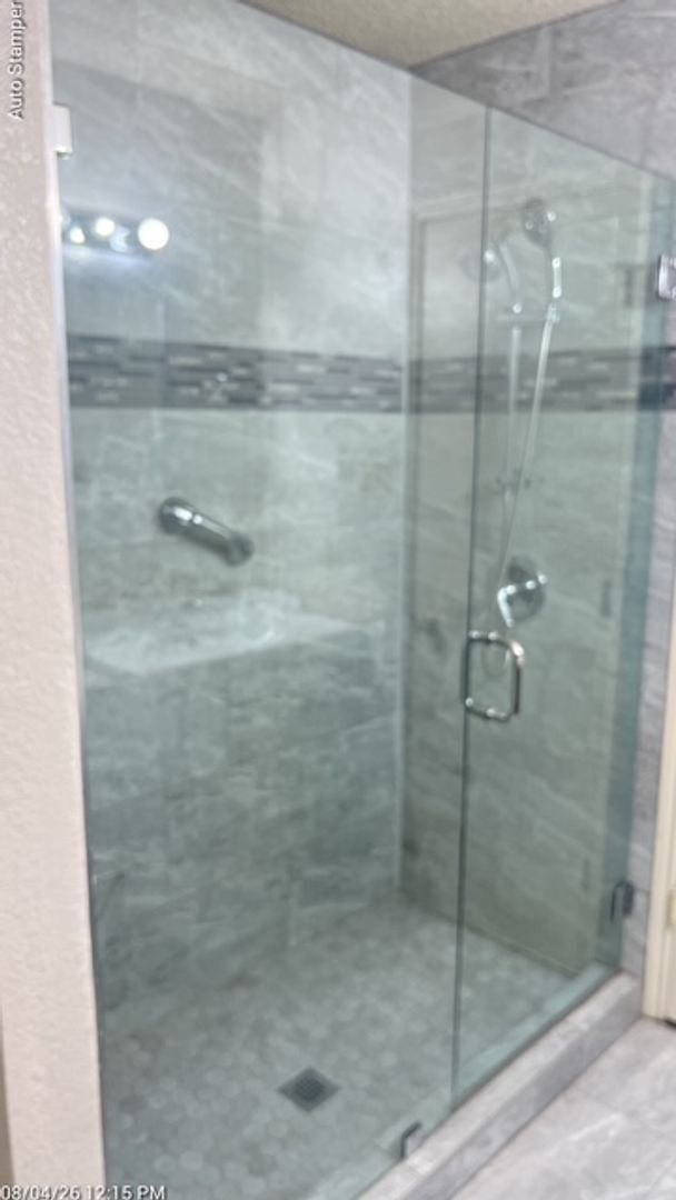 Building Photo - 903 Love Wood Ln