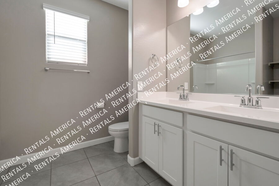 Building Photo - 36990 N Aleutian Dr