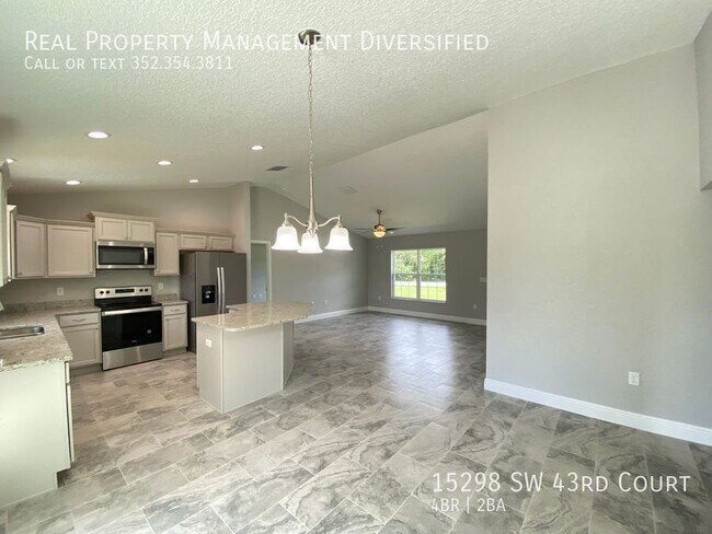 Building Photo - 15298 SW 43rd Ct