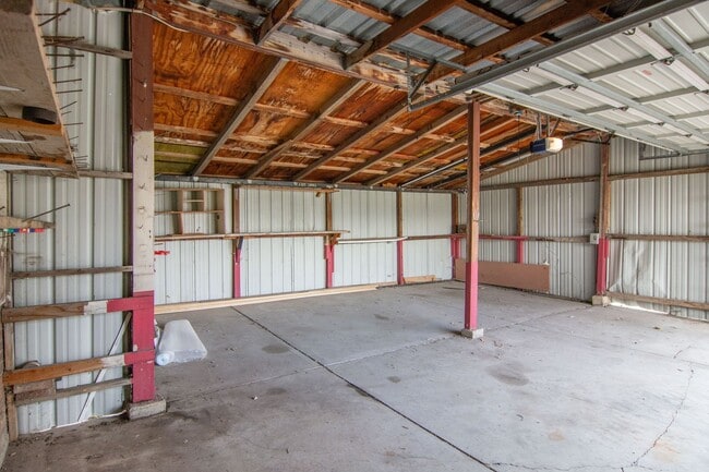 Building Photo - 92 N 2300 W