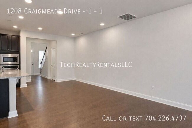 Building Photo - 1208 Craigmeade Dr