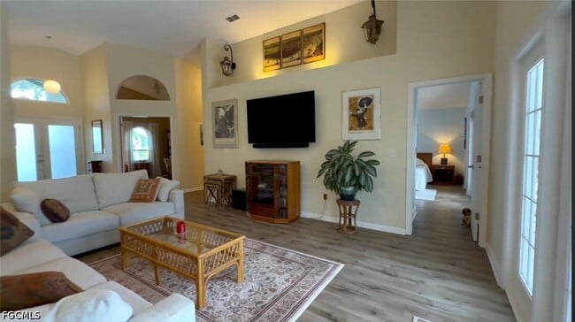 Building Photo - 720 White Sand Dr